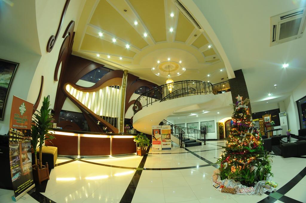 Hotel Swarna Dwipa Palembang Extérieur photo